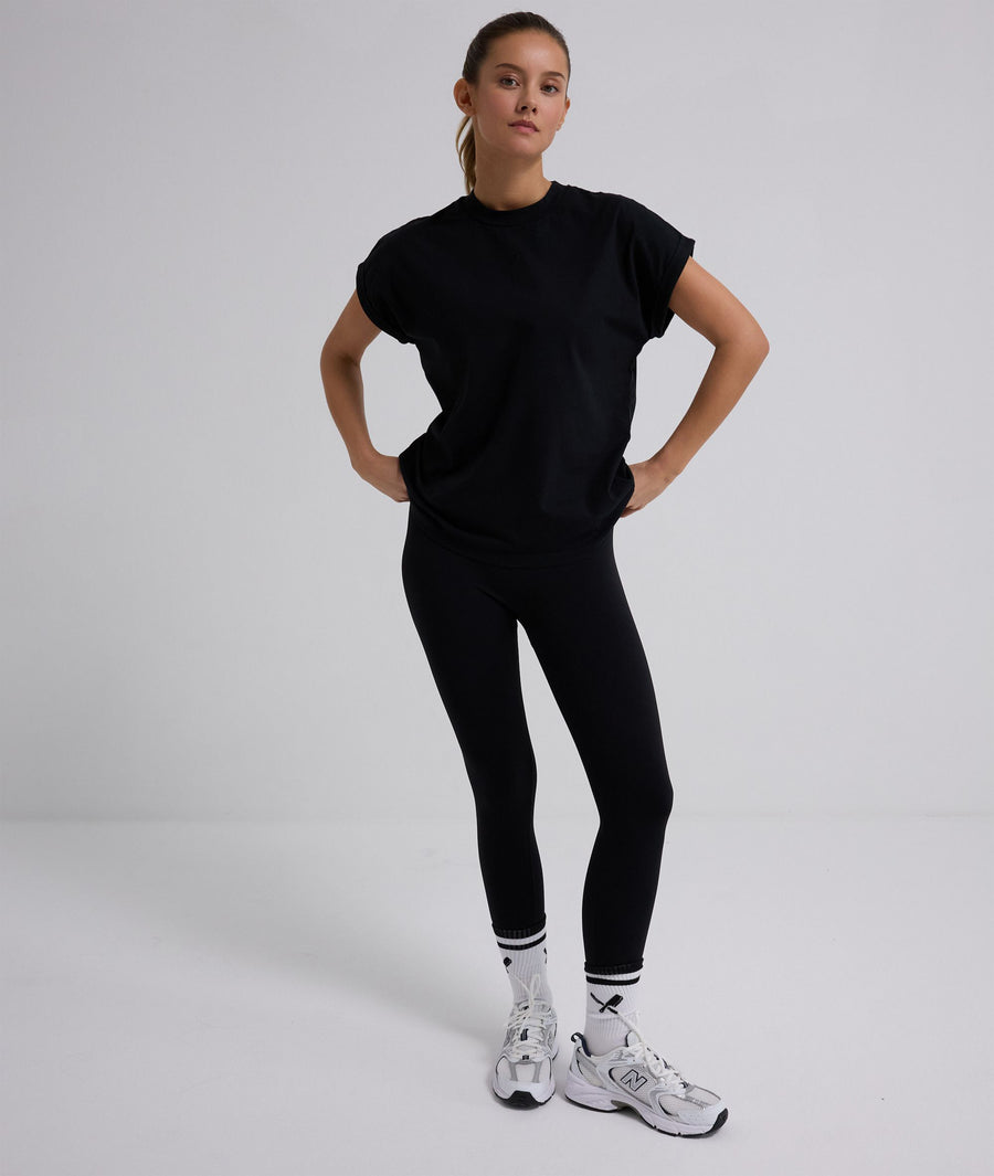 WMN Tight Round Neck