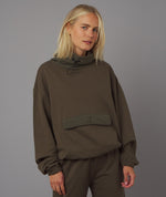 WMN Classic Funnel Neck