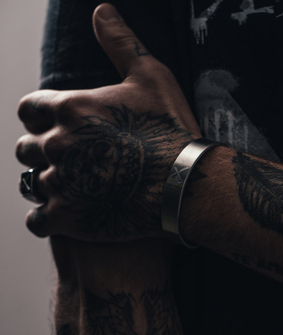 Blades Wristband